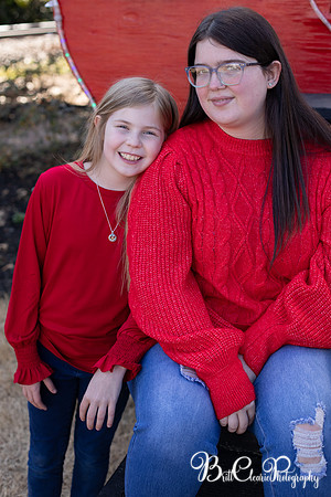 Paula Christmas 2023 LR-5