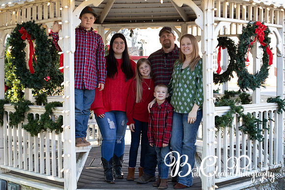 Paula Christmas 2023 LR-114