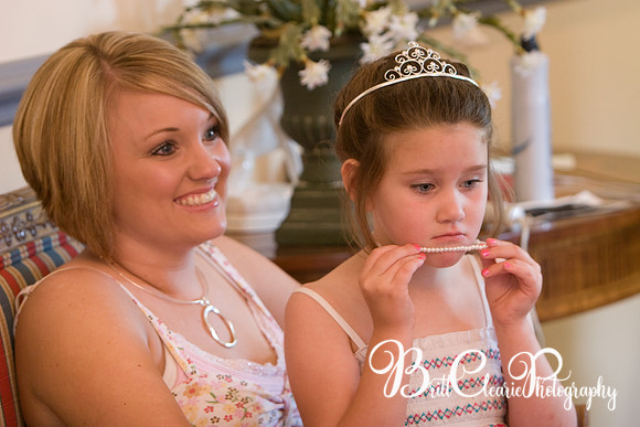 968316040