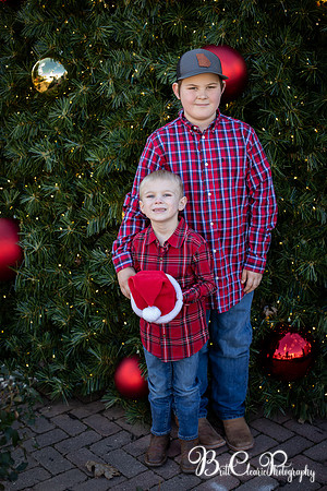 Paula Christmas 2023 LR-36