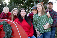 Paula Christmas 2023 LR-20