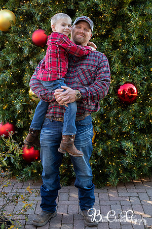 Paula Christmas 2023 LR-70
