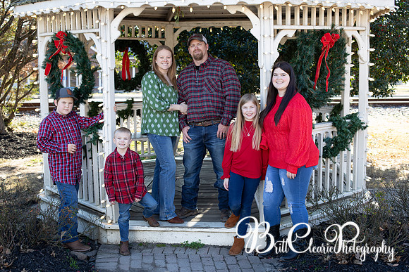 Paula Christmas 2023 LR-128