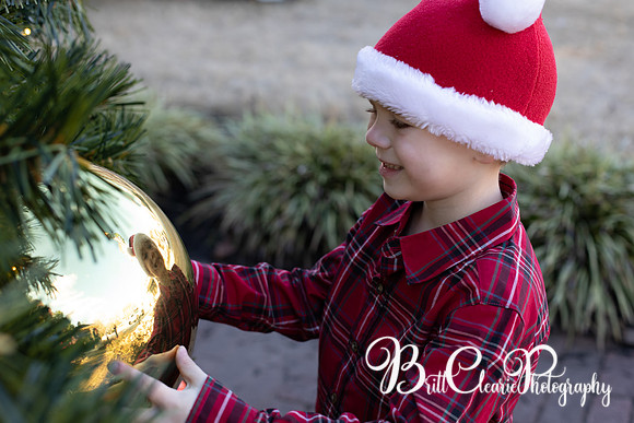 Paula Christmas 2023 LR-40