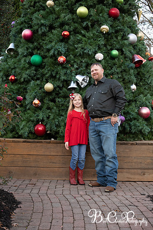 Christmas2021PaulaLowRes-321