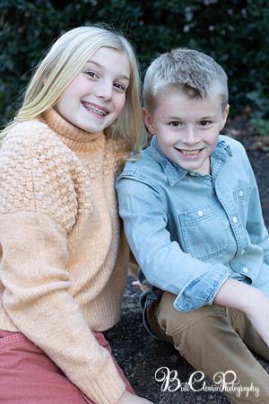 Carrie & Jenn 2022LR-21